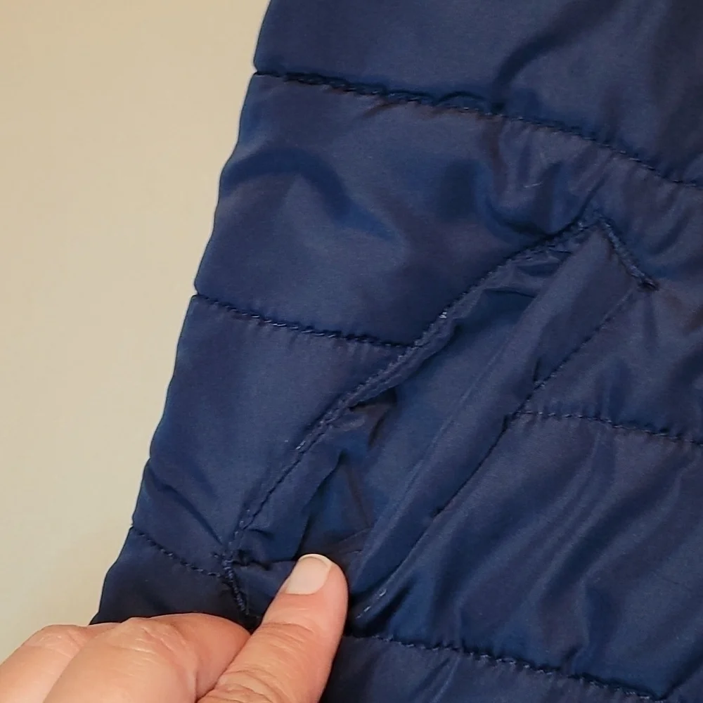 Justice reversible Navy puff vest Size 8